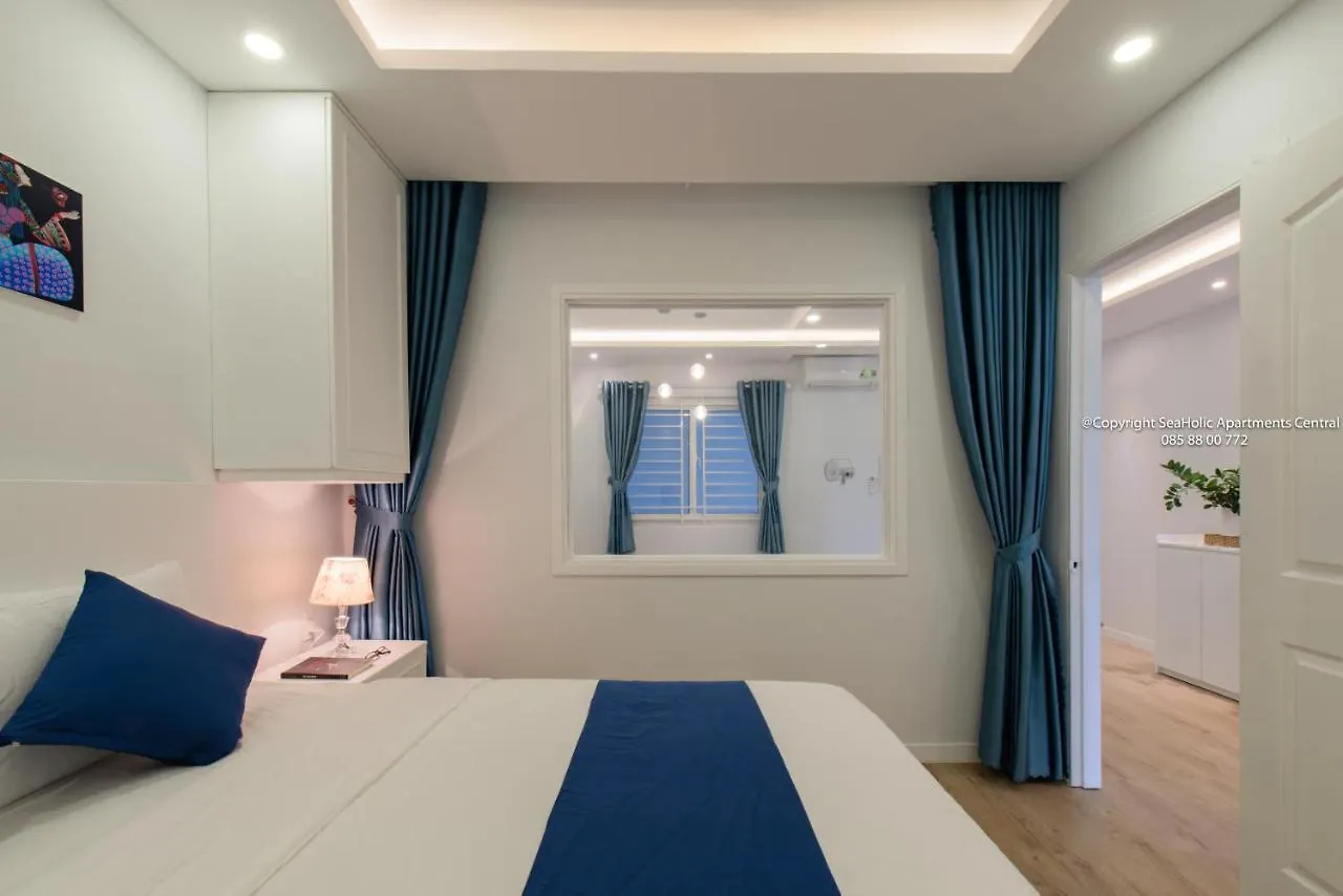 Seaholic Apartment Central Nha Trang
