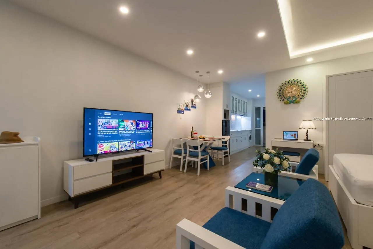 Seaholic Apartment Central Nha Trang