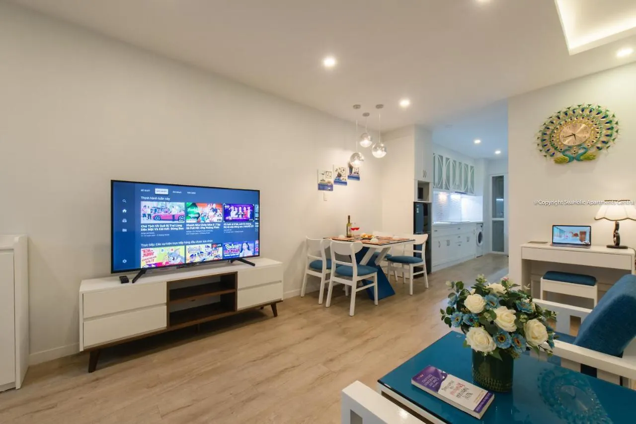 Seaholic Apartment Central Nha Trang